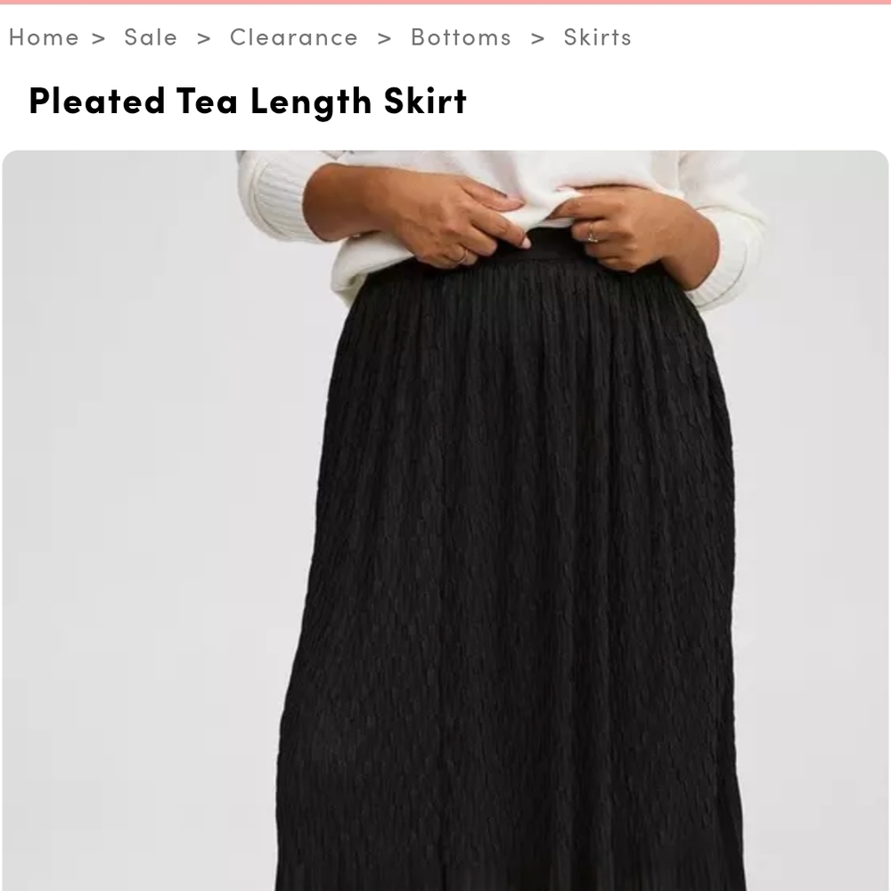 ♥️Torrid Pleated Tea Length Skirt Size 1 NWT